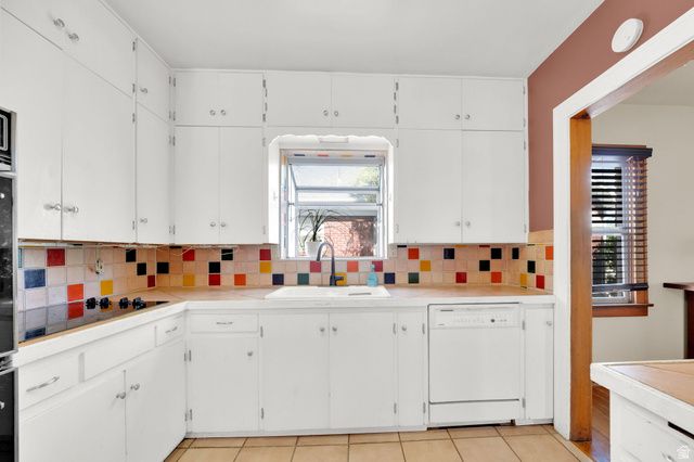 841 E BRYAN AVE, Salt Lake City, UT 84105