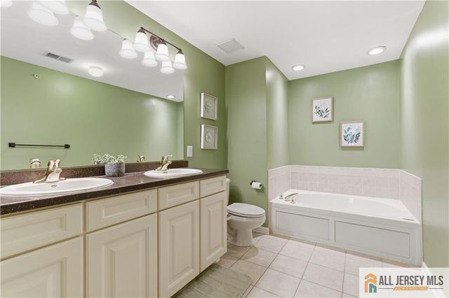 605 Donato Circle, Scotch Plains, NJ 07076