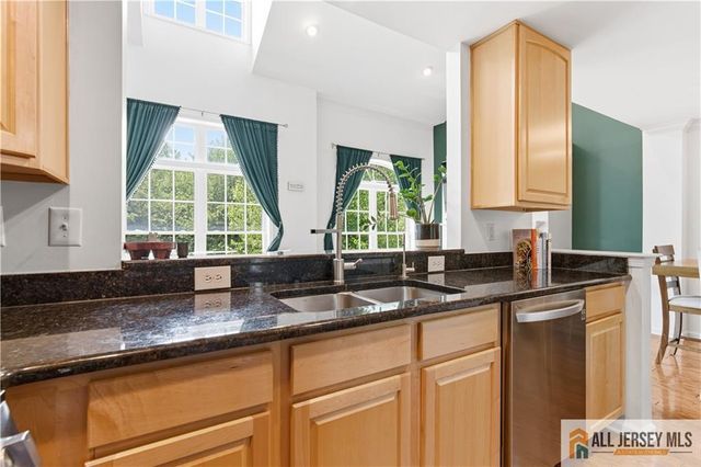 605 Donato Circle, Scotch Plains, NJ 07076