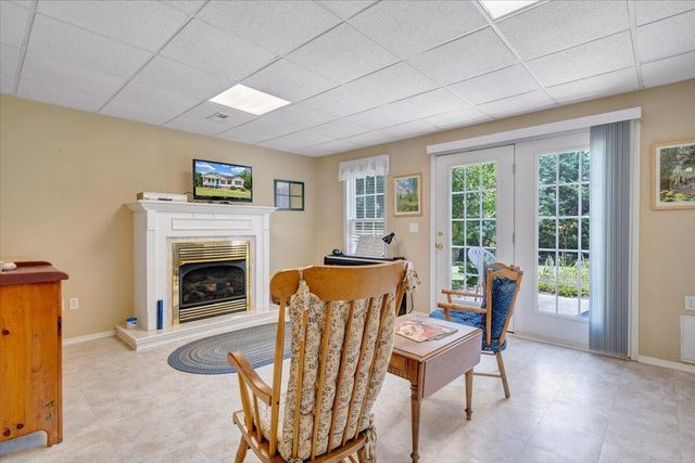 1700 Bluewater DR, Moneta, VA 24121