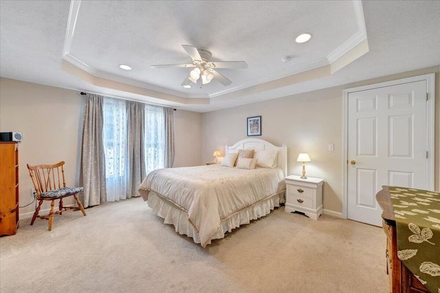 1700 Bluewater DR, Moneta, VA 24121