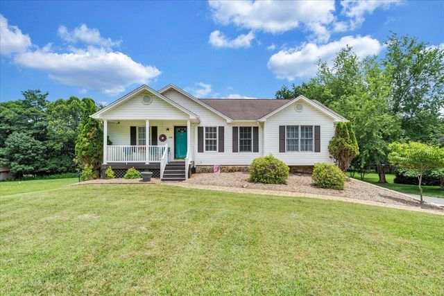 1700 Bluewater DR, Moneta, VA 24121