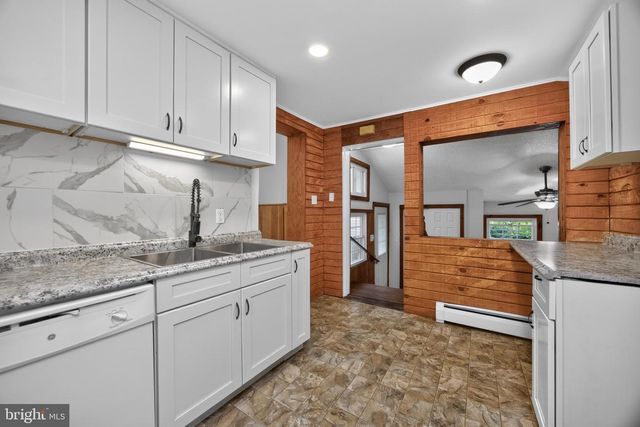 10 5TH ST, Brookhaven, PA 19015