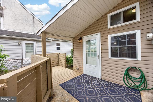 10 5TH ST, Brookhaven, PA 19015