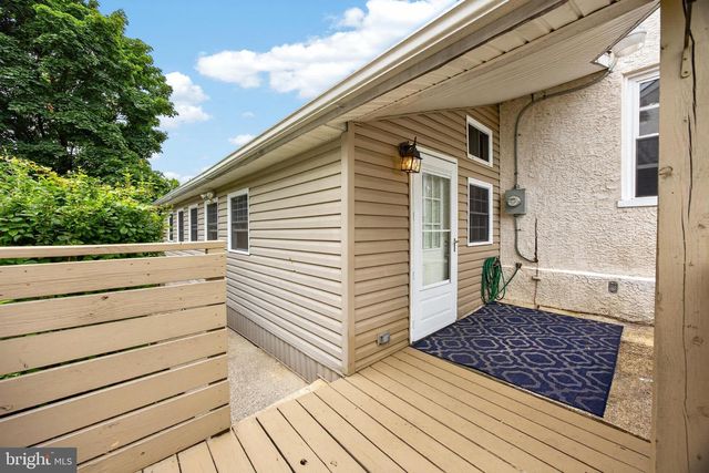 10 5TH ST, Brookhaven, PA 19015
