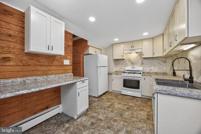 10 5TH ST, Brookhaven, PA 19015