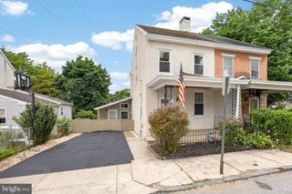 10 5TH ST, Brookhaven, PA 19015
