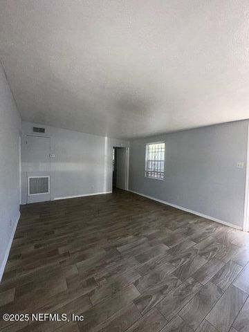 3254 PHYLLIS Street, Jacksonville, FL 32205