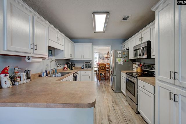 32 Magnollia Lane, Lugoff, SC 29078