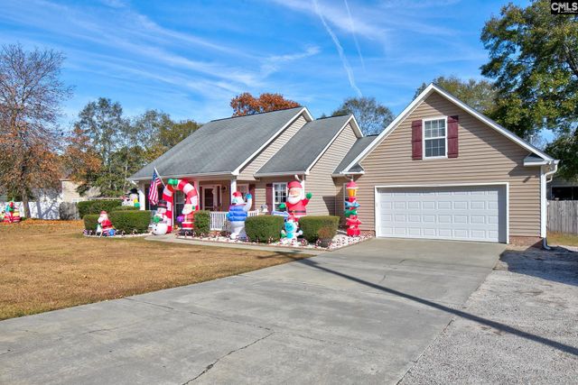 32 Magnollia Lane, Lugoff, SC 29078