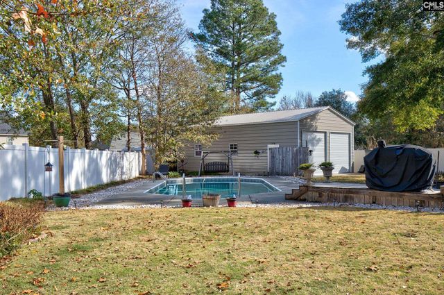 32 Magnollia Lane, Lugoff, SC 29078