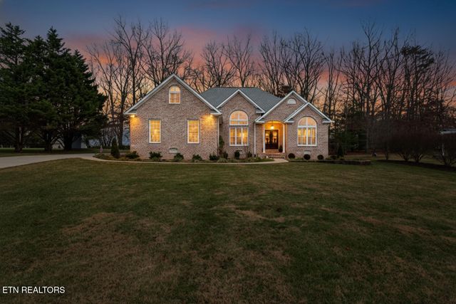 233 Dove Drive, Crossville, TN 38555