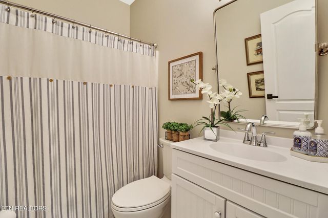 233 Dove Drive, Crossville, TN 38555