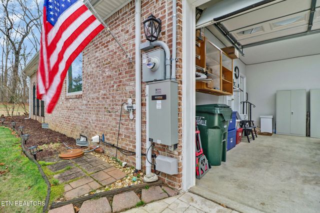 233 Dove Drive, Crossville, TN 38555