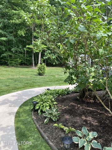 233 Dove Drive, Crossville, TN 38555