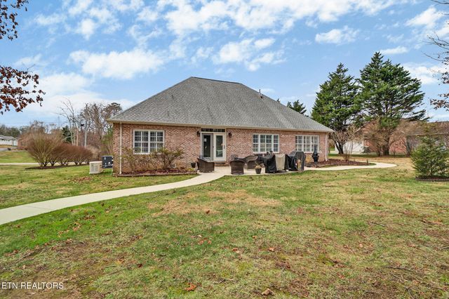 233 Dove Drive, Crossville, TN 38555