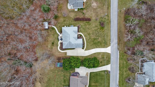 233 Dove Drive, Crossville, TN 38555