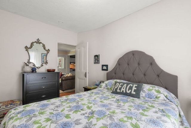 78 Cotuit Rd, Sandwich, MA 02563