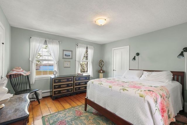 78 Cotuit Rd, Sandwich, MA 02563