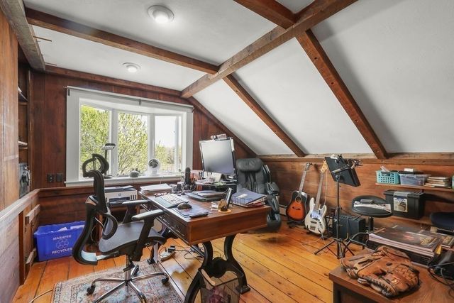 78 Cotuit Rd, Sandwich, MA 02563