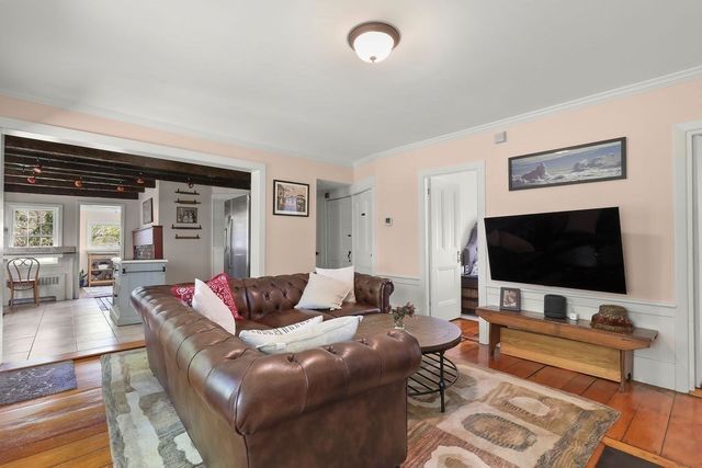 78 Cotuit Rd, Sandwich, MA 02563