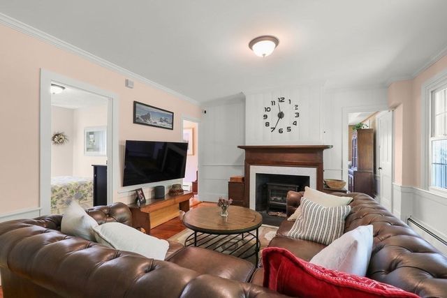 78 Cotuit Rd, Sandwich, MA 02563