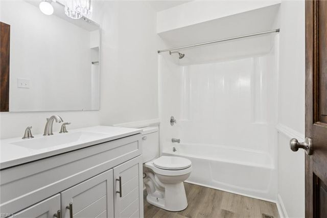 15 Coach ST, Hampton, VA 23664