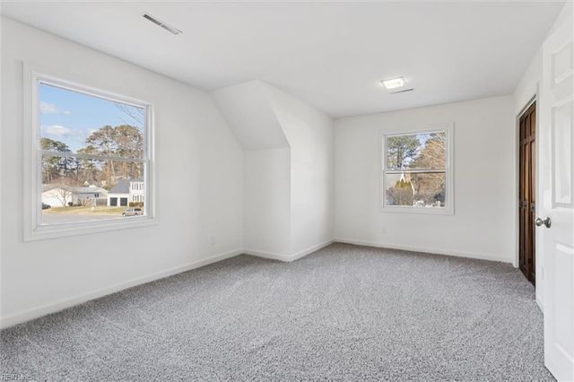 15 Coach ST, Hampton, VA 23664