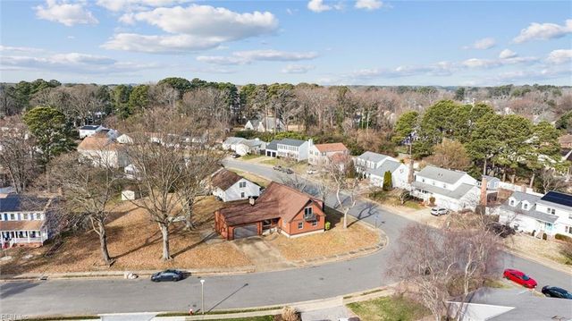 15 Coach ST, Hampton, VA 23664