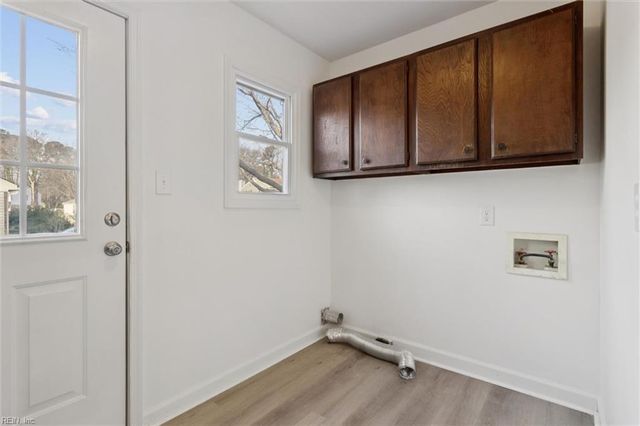 15 Coach ST, Hampton, VA 23664