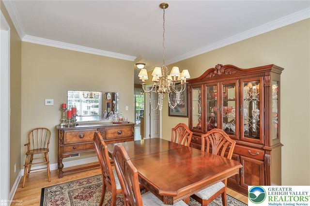 4353 East Texas Road, Lower Macungie Twp, PA 18103