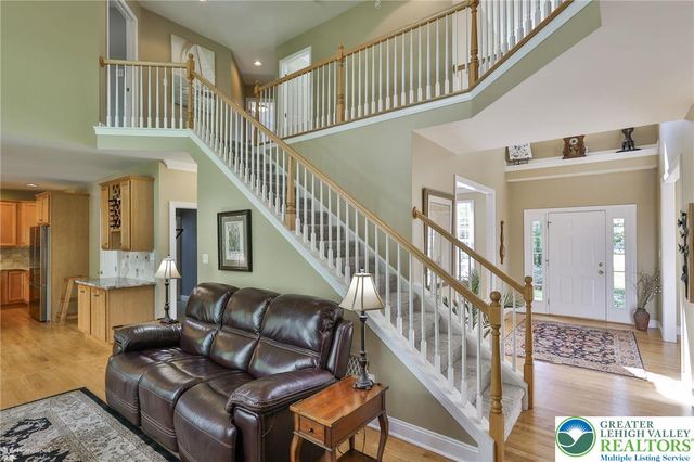4353 East Texas Road, Lower Macungie Twp, PA 18103
