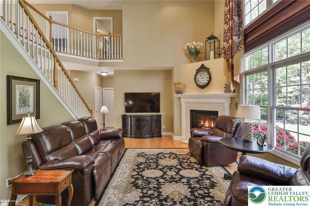 4353 East Texas Road, Lower Macungie Twp, PA 18103