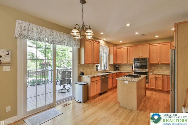 4353 East Texas Road, Lower Macungie Twp, PA 18103