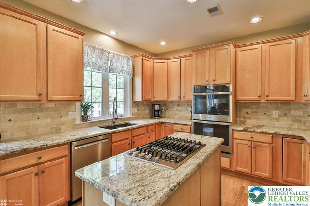4353 East Texas Road, Lower Macungie Twp, PA 18103