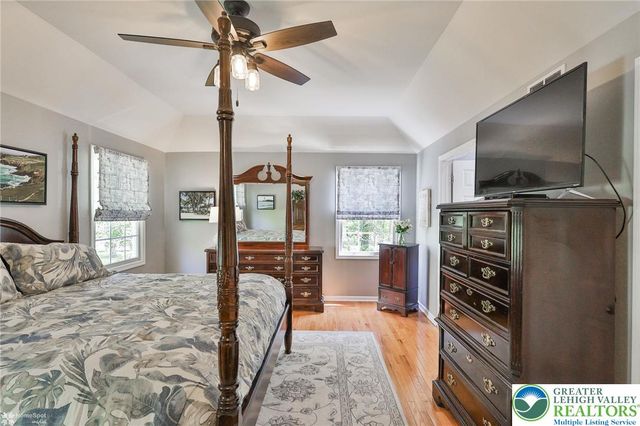 4353 East Texas Road, Lower Macungie Twp, PA 18103