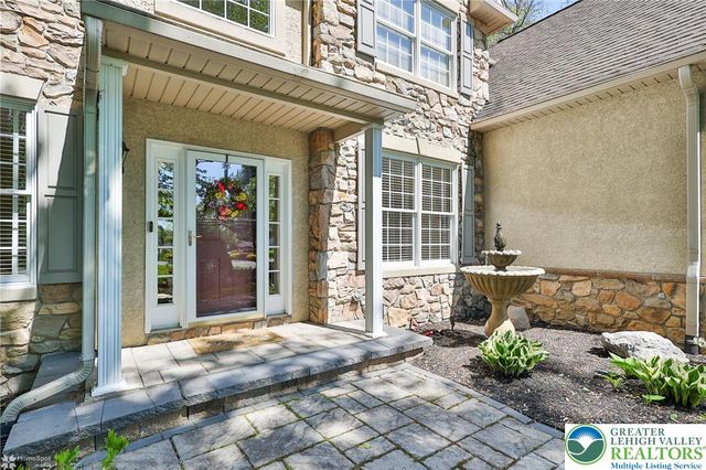 4353 East Texas Road, Lower Macungie Twp, PA 18103