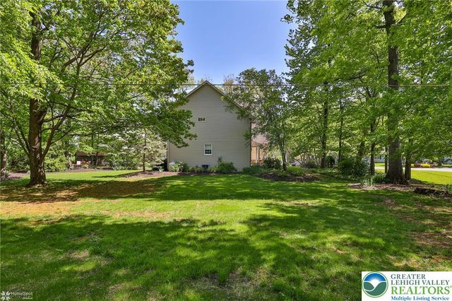4353 East Texas Road, Lower Macungie Twp, PA 18103