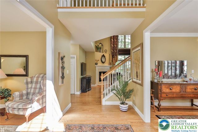4353 East Texas Road, Lower Macungie Twp, PA 18103
