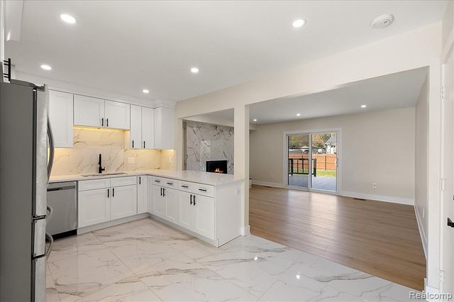 47349 Nita Drive, Utica, MI 48317