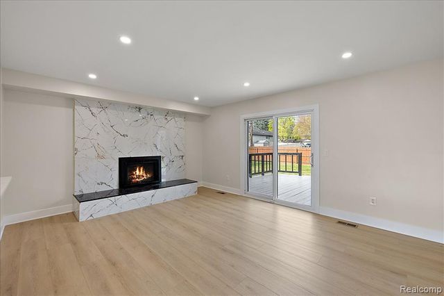 47349 Nita Drive, Utica, MI 48317