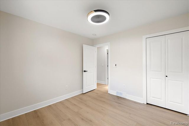 47349 Nita Drive, Utica, MI 48317