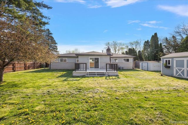 47349 Nita Drive, Utica, MI 48317