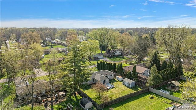 47349 Nita Drive, Utica, MI 48317