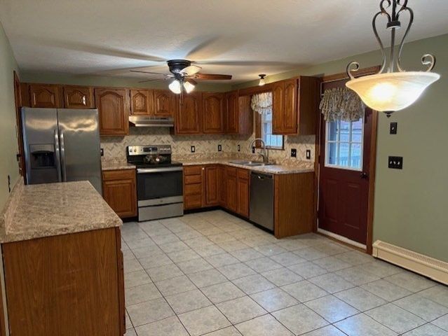 18 Towle Ct, Douglas, MA 01516