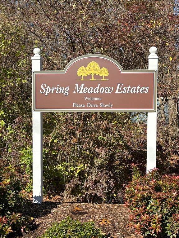 18 Towle Ct, Douglas, MA 01516