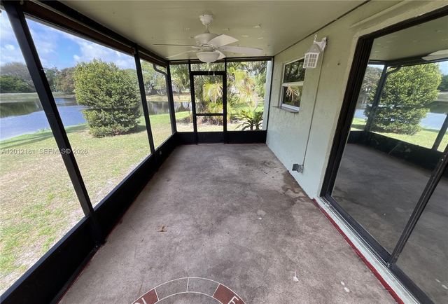 9 Beckley Pl, Boynton Beach, FL 33426