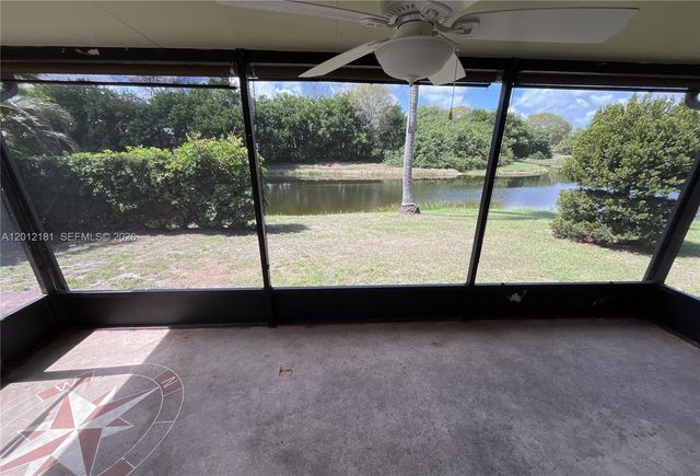 9 Beckley Pl, Boynton Beach, FL 33426