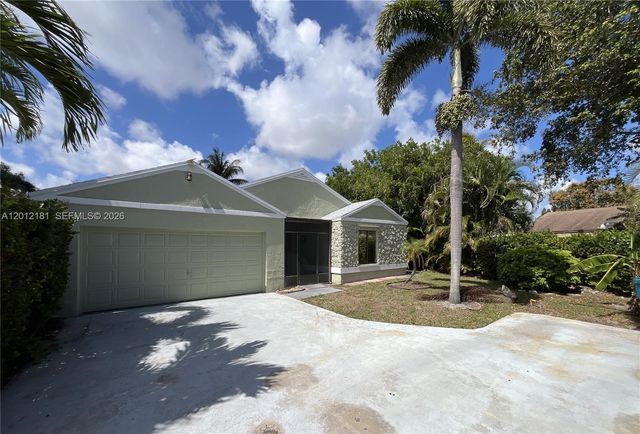 9 Beckley Pl, Boynton Beach, FL 33426