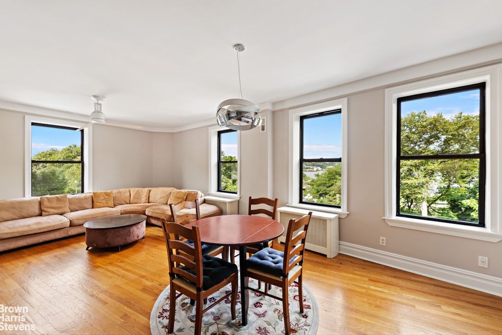 680 RIVERSIDE Drive 4CD, New York City, NY 10031